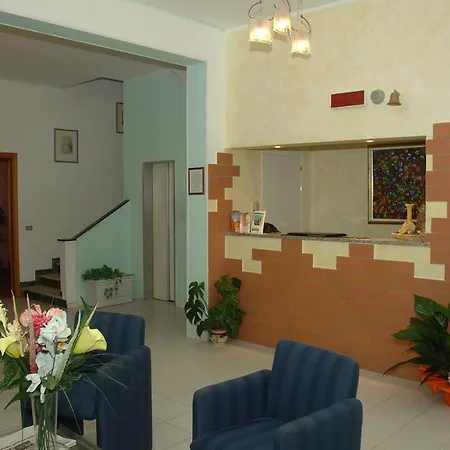 Santa Lucia 3*