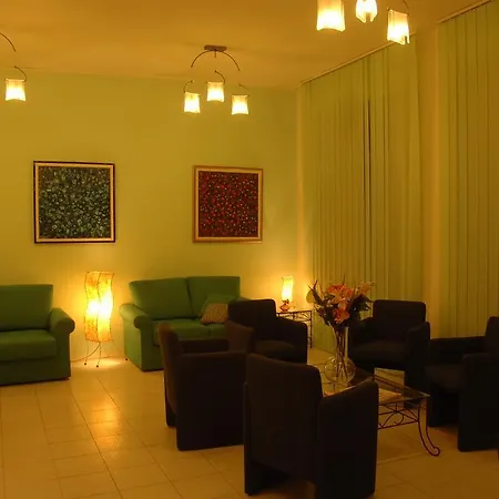 Santa Lucia Hotel 3*