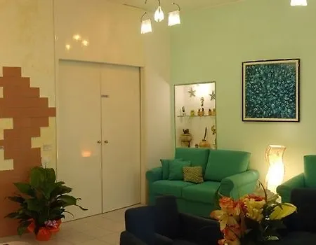 Santa Lucia 3*